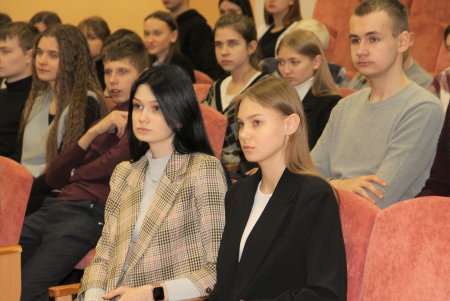 Адвокат принял участие в открытом диалоге «Молодежь: сегодня, завтра» Адвокат принял участие в открытом диалоге «Молодежь: сегодня, завтра»